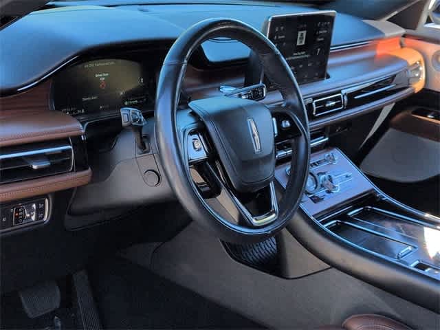 Thumbnail: 2022 Lincoln Aviator - 9