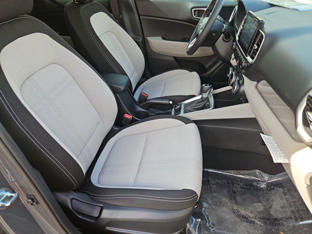 Thumbnail: 2025 Hyundai Venue - 21