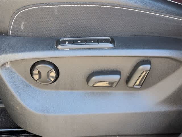 Thumbnail: 2021 Volkswagen Atlas - 18