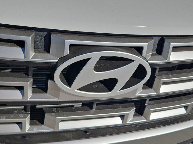 Thumbnail: 2025 Hyundai Santa Cruz - 11