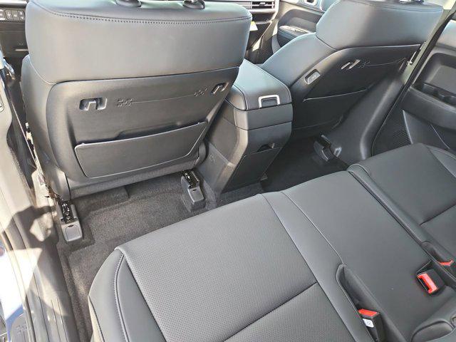 Thumbnail: 2026 Hyundai Santa Fe - 18