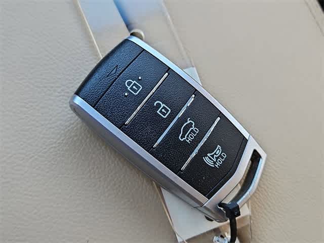 Thumbnail: 2017 Genesis G80 - 37