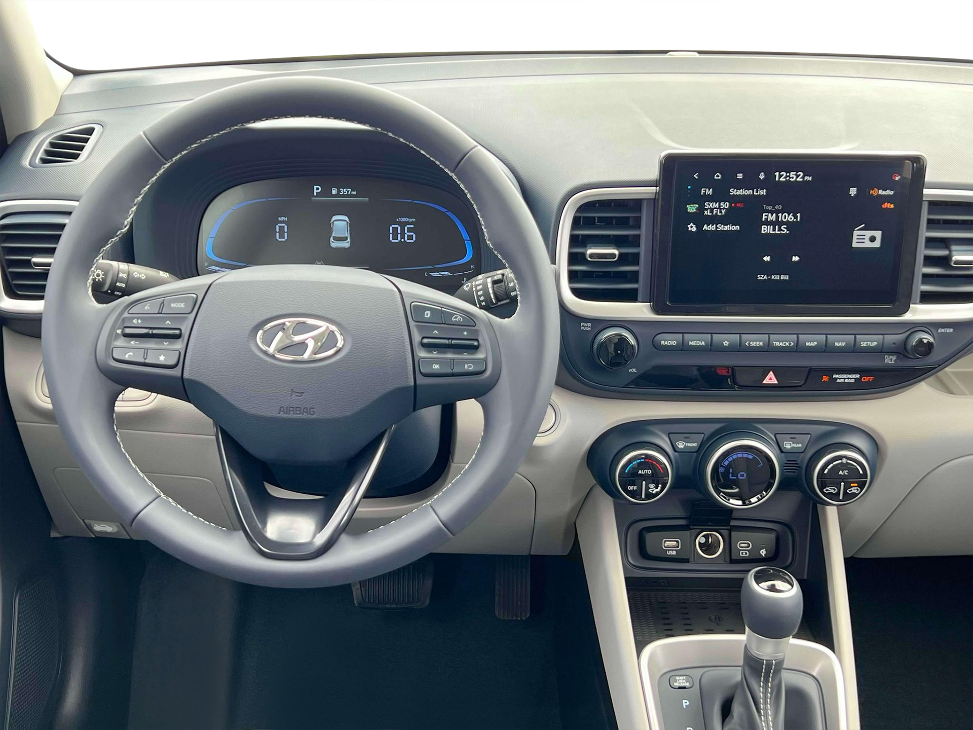 Thumbnail: 2025 Hyundai Venue - 17