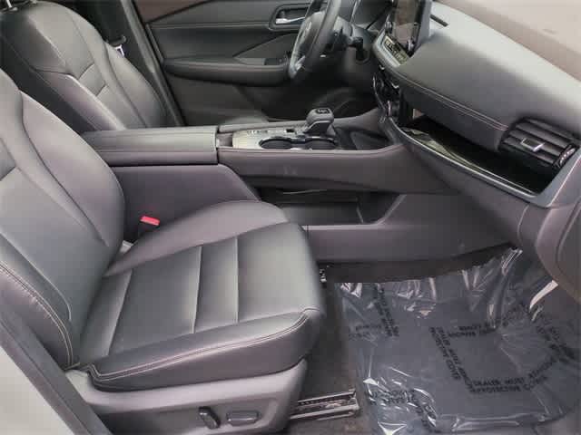 Thumbnail: 2023 Nissan Rogue - 23