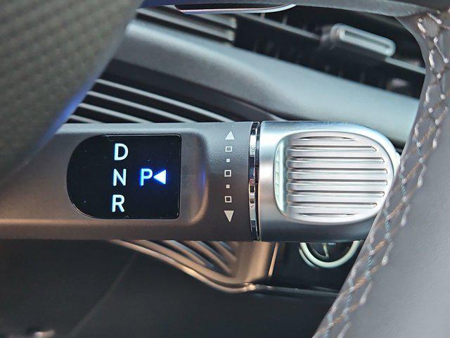 Thumbnail: 2025 Hyundai Ioniq 5 - 32