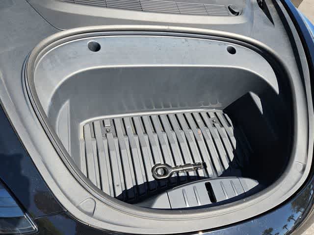 Thumbnail: 2023 Tesla Model 3 - 14