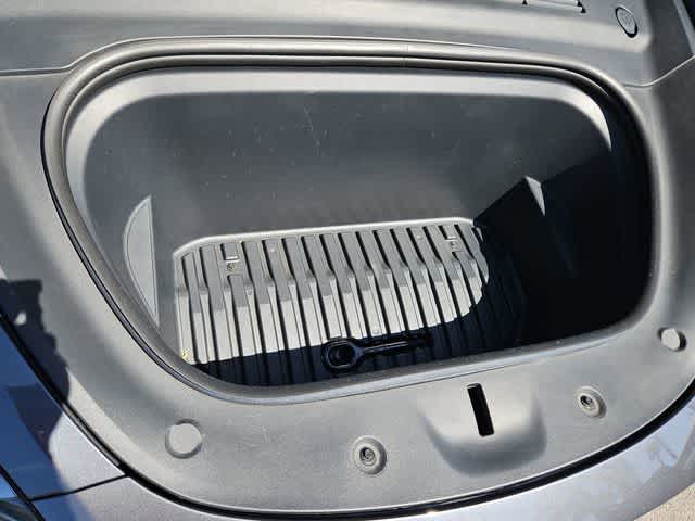 Thumbnail: 2022 Tesla Model Y - 14