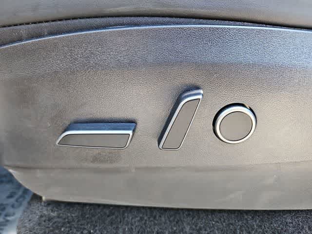 Thumbnail: 2021 Tesla Model Y - 17