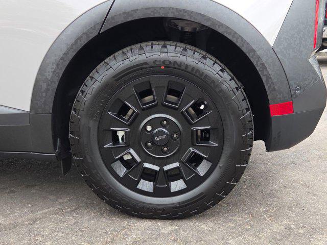 Thumbnail: 2025 Hyundai Ioniq 5 - 13