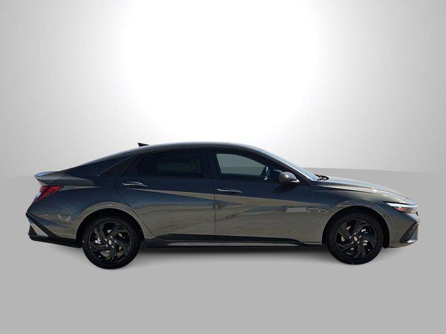 Thumbnail: 2026 Hyundai Elantra - 9