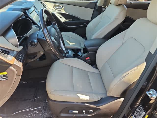 Thumbnail: 2019 Hyundai Santa Fe - 17