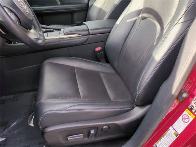 Thumbnail: 2020 Lexus RX - 16