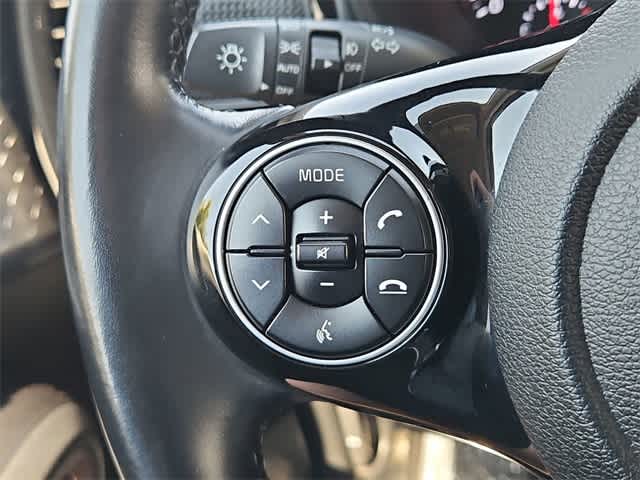 Thumbnail: 2022 Kia Soul - 23