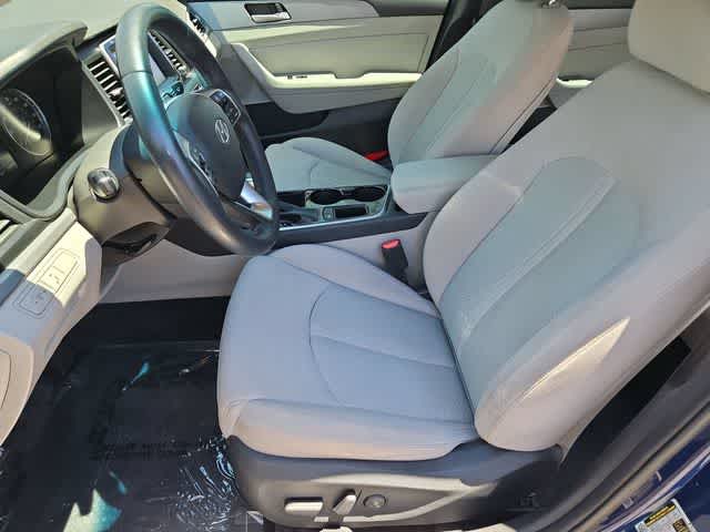 Thumbnail: 2018 Hyundai Sonata - 16