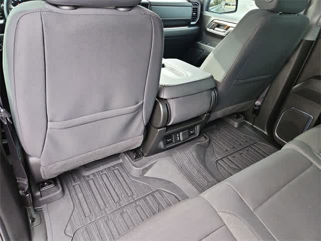 Thumbnail: 2024 GMC Sierra 1500 - 18