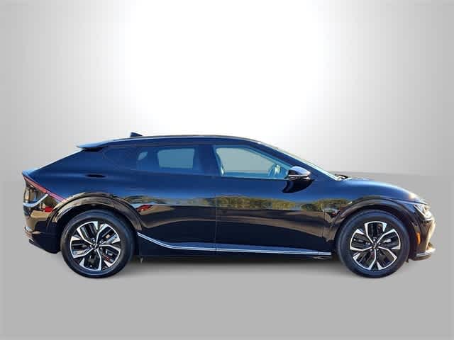 Thumbnail: 2023 Kia EV6 - 9
