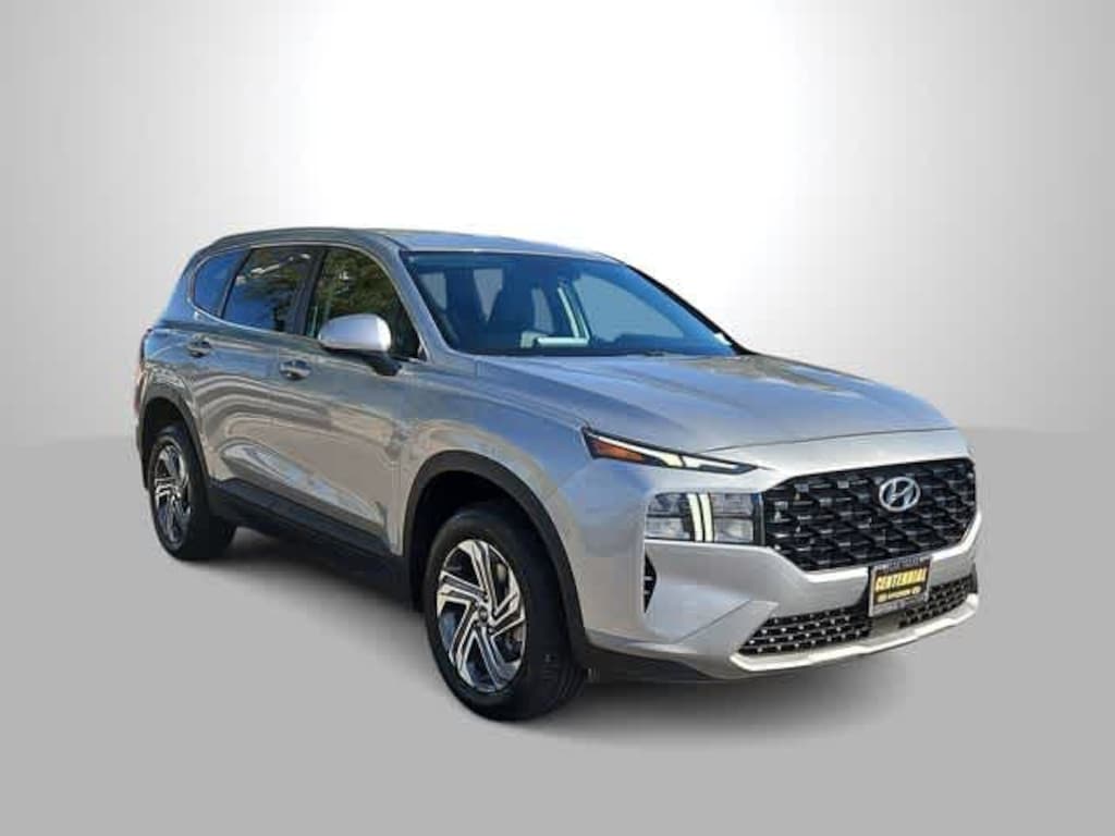 Used 2023 Hyundai Santa Fe SE SUV