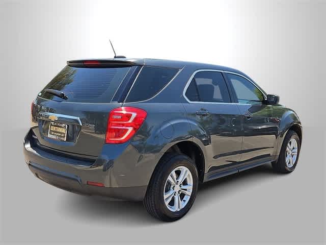 2017 Chevrolet Equinox LS 8