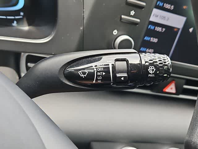 Thumbnail: 2024 Hyundai Elantra - 24