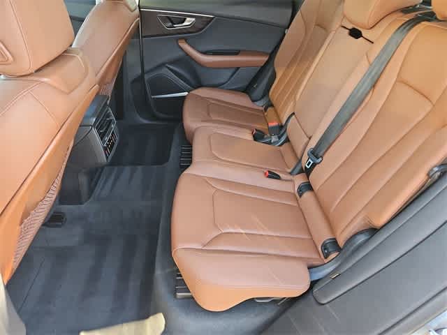 Thumbnail: 2022 Audi Q8 - 21