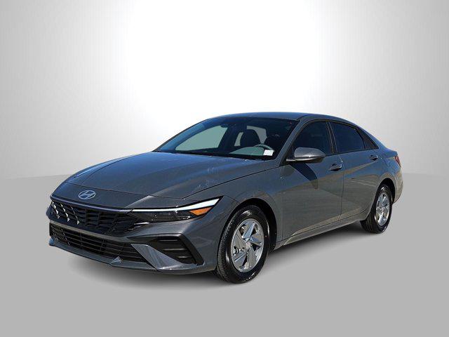 Thumbnail: 2026 Hyundai Elantra - 4