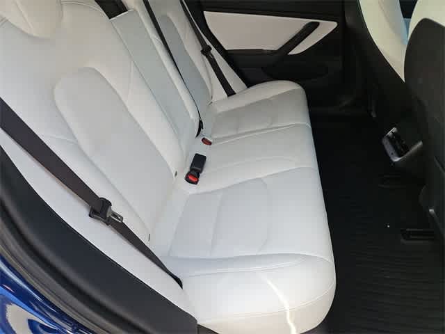 Thumbnail: 2019 Tesla Model 3 - 21