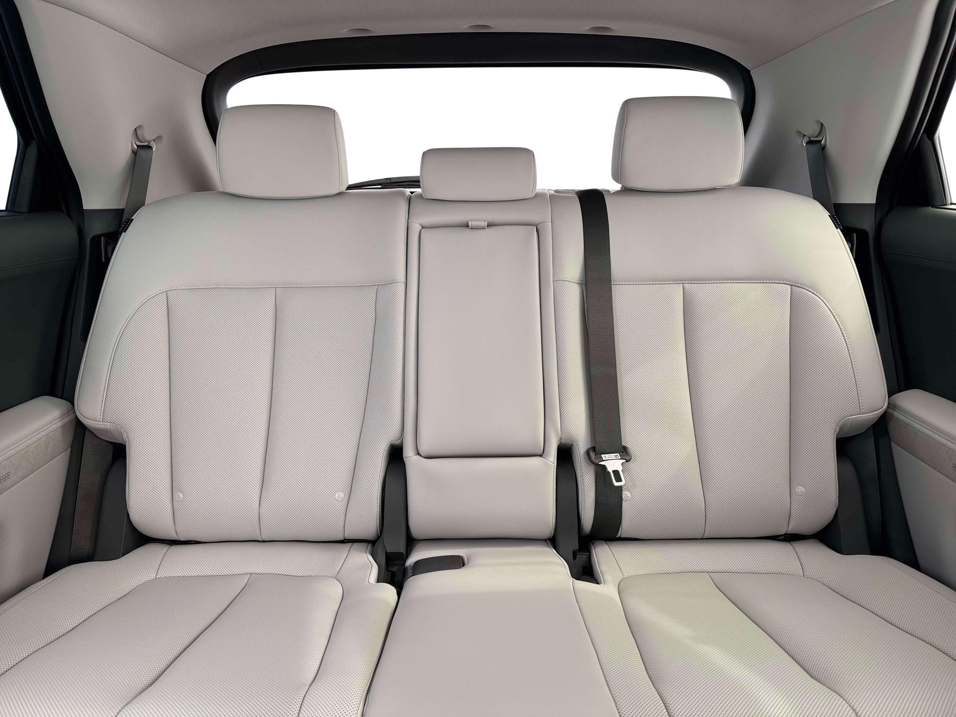 Thumbnail: 2026 Hyundai Ioniq 5 - 16