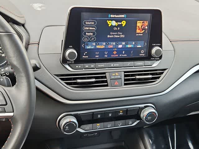 Thumbnail: 2022 Nissan Altima - 27