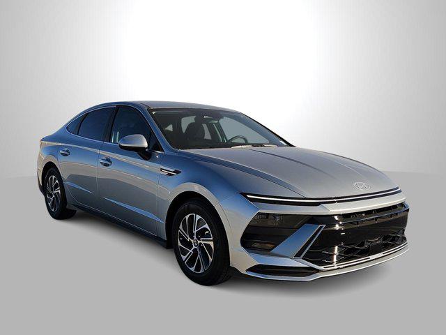 Thumbnail: 2026 Hyundai Sonata - 2