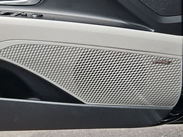 Thumbnail: 2023 Hyundai Elantra - 31