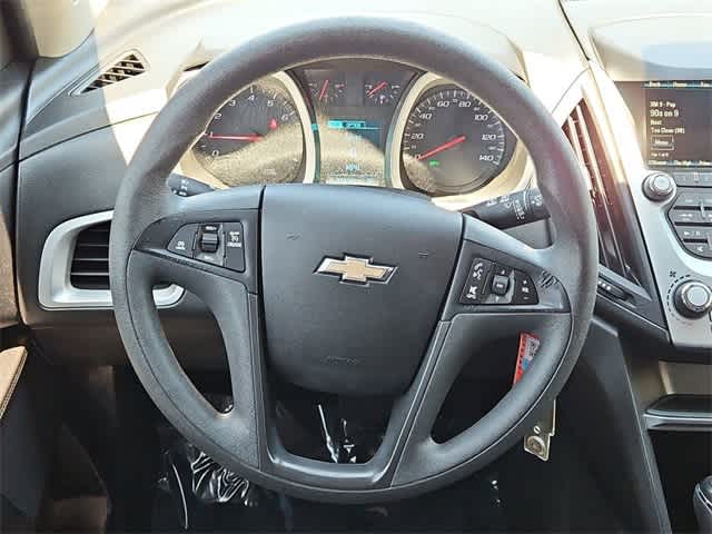 2017 Chevrolet Equinox LS 22