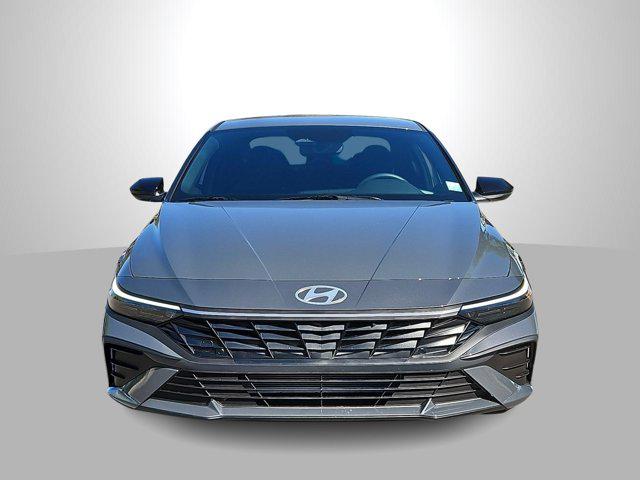 Thumbnail: 2026 Hyundai Elantra - 3
