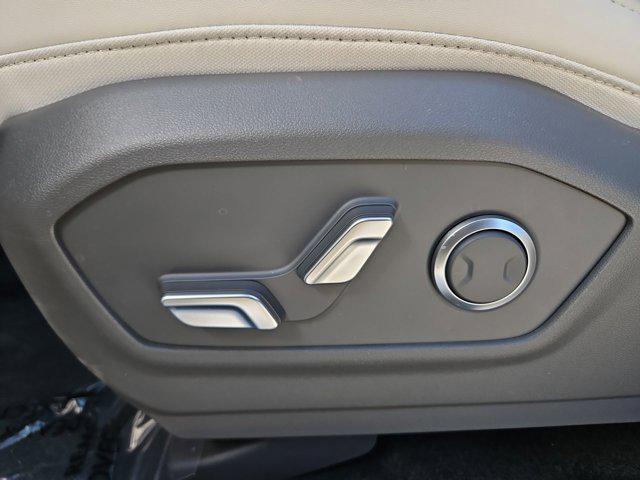 Thumbnail: 2026 Hyundai Santa Fe - 17