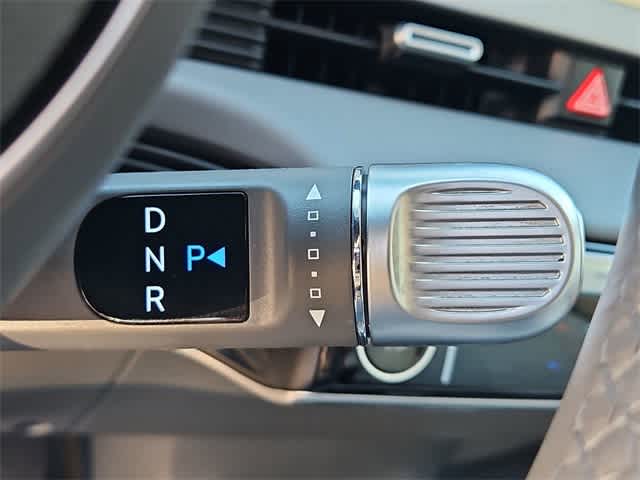 Thumbnail: 2023 Hyundai Ioniq 5 - 31