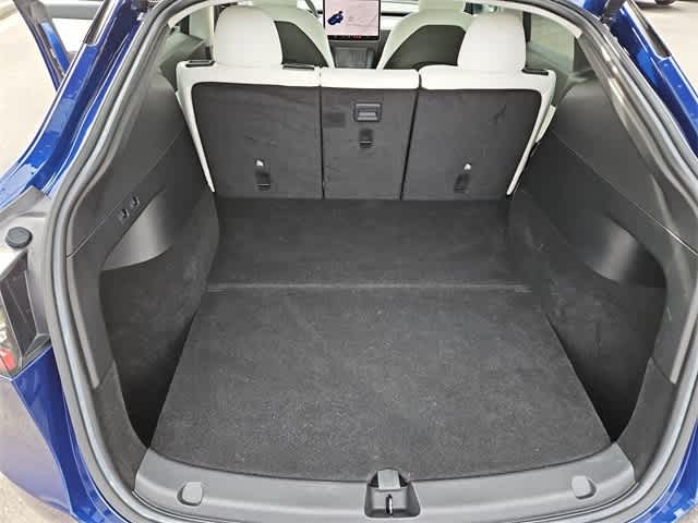 Thumbnail: 2021 Tesla Model Y - 32