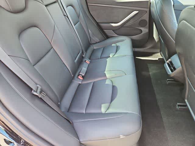 Thumbnail: 2023 Tesla Model 3 - 21