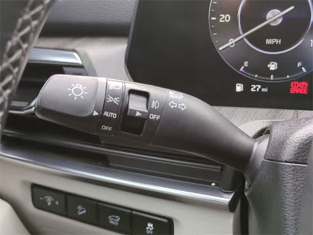 Thumbnail: 2023 Kia Telluride - 28