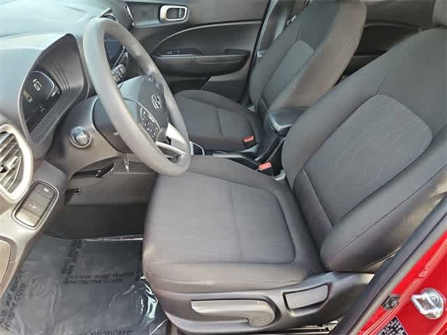 Thumbnail: 2024 Hyundai Venue - 16