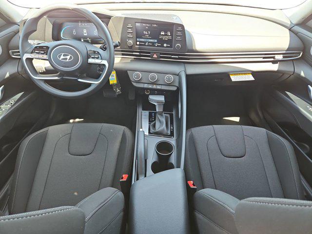 Thumbnail: 2026 Hyundai Elantra - 15