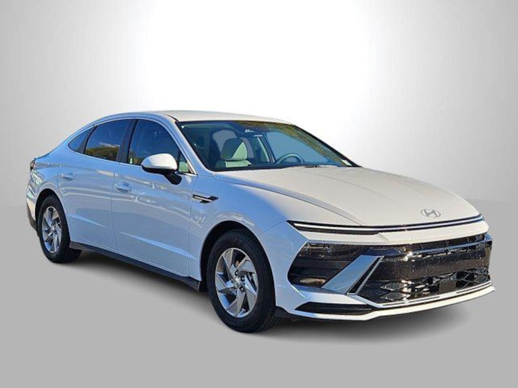 New 2026 Hyundai Sonata SE Sedan