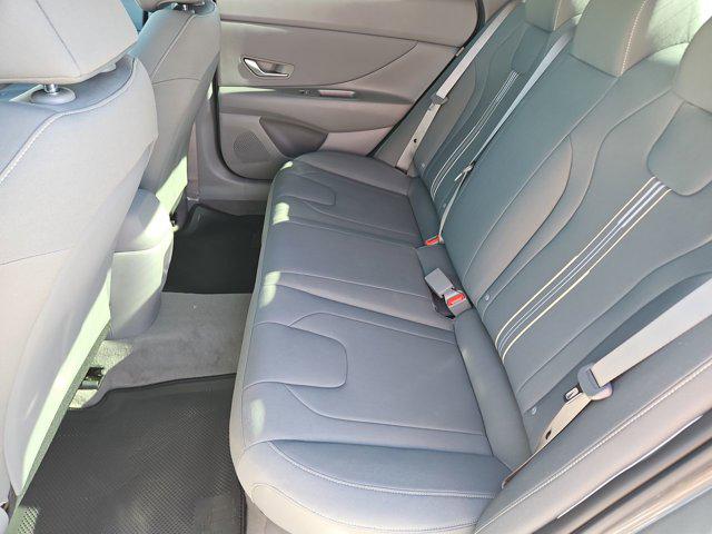 Thumbnail: 2025 Hyundai Elantra - 18