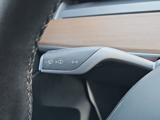 Thumbnail: 2021 Tesla Model Y - 26