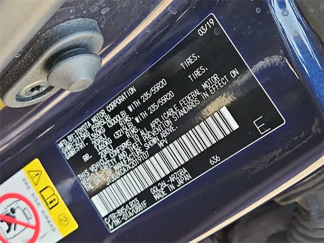 Thumbnail: 2019 Lexus RX - 38