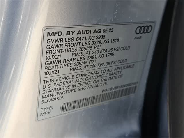 Thumbnail: 2022 Audi Q8 - 38