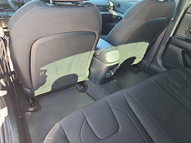 Thumbnail: 2026 Hyundai Elantra - 17