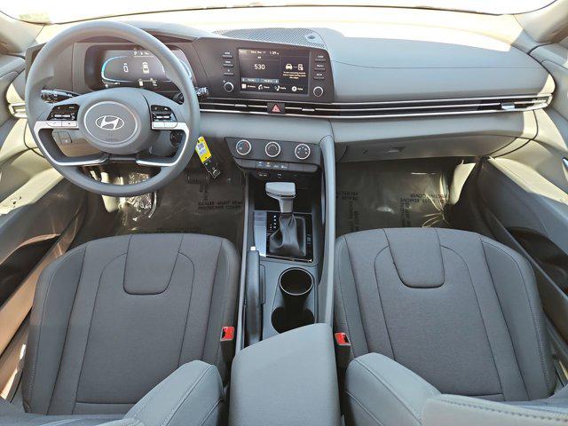 Thumbnail: 2026 Hyundai Elantra - 15