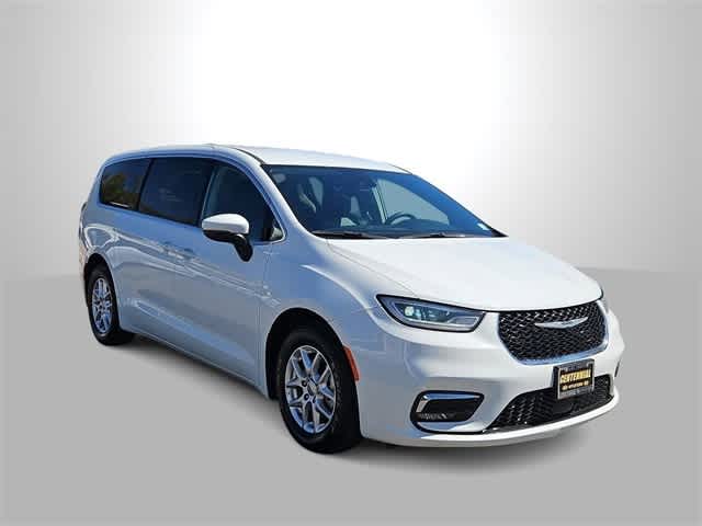 Thumbnail: 2023 Chrysler Pacifica - 2