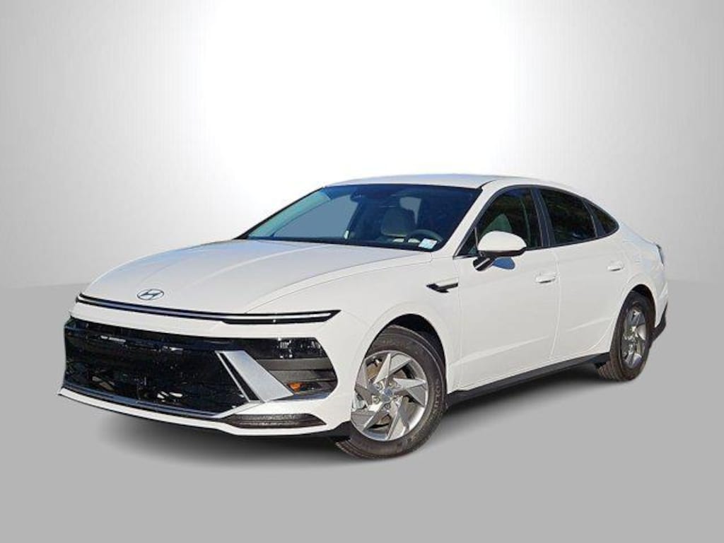 New 2026 Hyundai Sonata SE Sedan