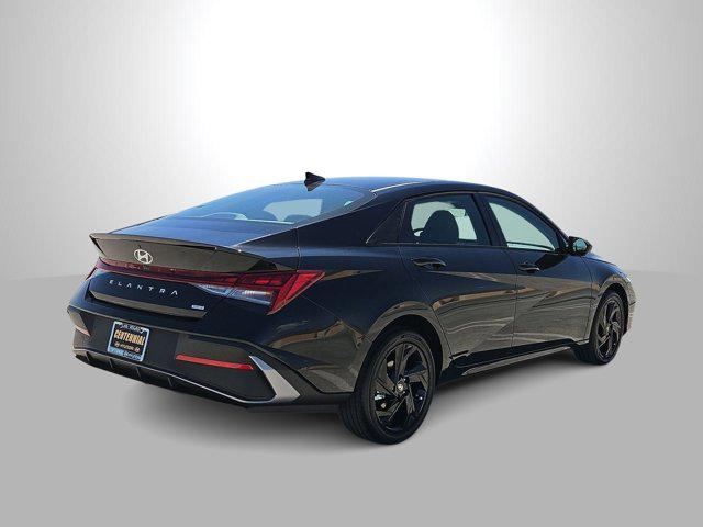 Thumbnail: 2026 Hyundai Elantra - 8