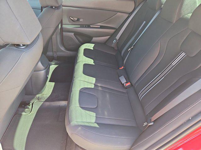 Thumbnail: 2025 Hyundai Elantra - 18